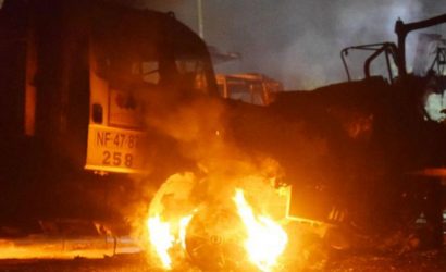 Se registra un tercer ataque incendiario en la comuna de Mulchén tras detención de Héctor Llaitul: individuos quemaron dos tractores 