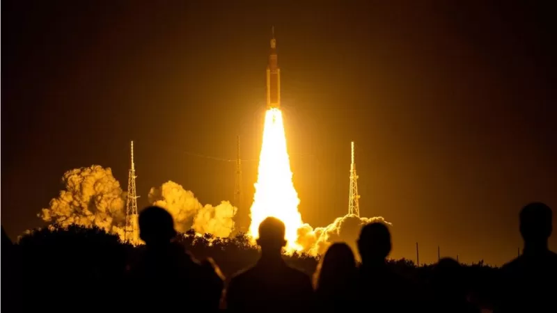 Misión Artemis: la NASA lanza su cohete más potente jamás construido para volver a la Luna 