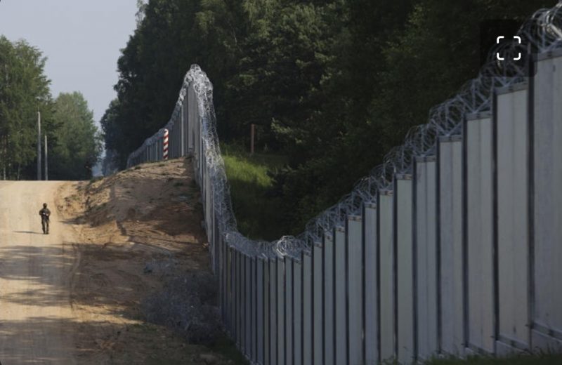 Bielorrusia comienza ejercicios militares cerca de su frontera con Polonia y Lituania a medida que aumentan las tensiones