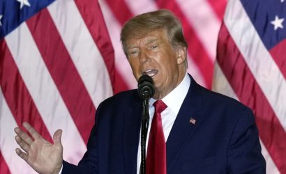 Trump pide rescindir la Constitución para revocar el resultado de las elecciones y devolverlo a la Casa Blanca 