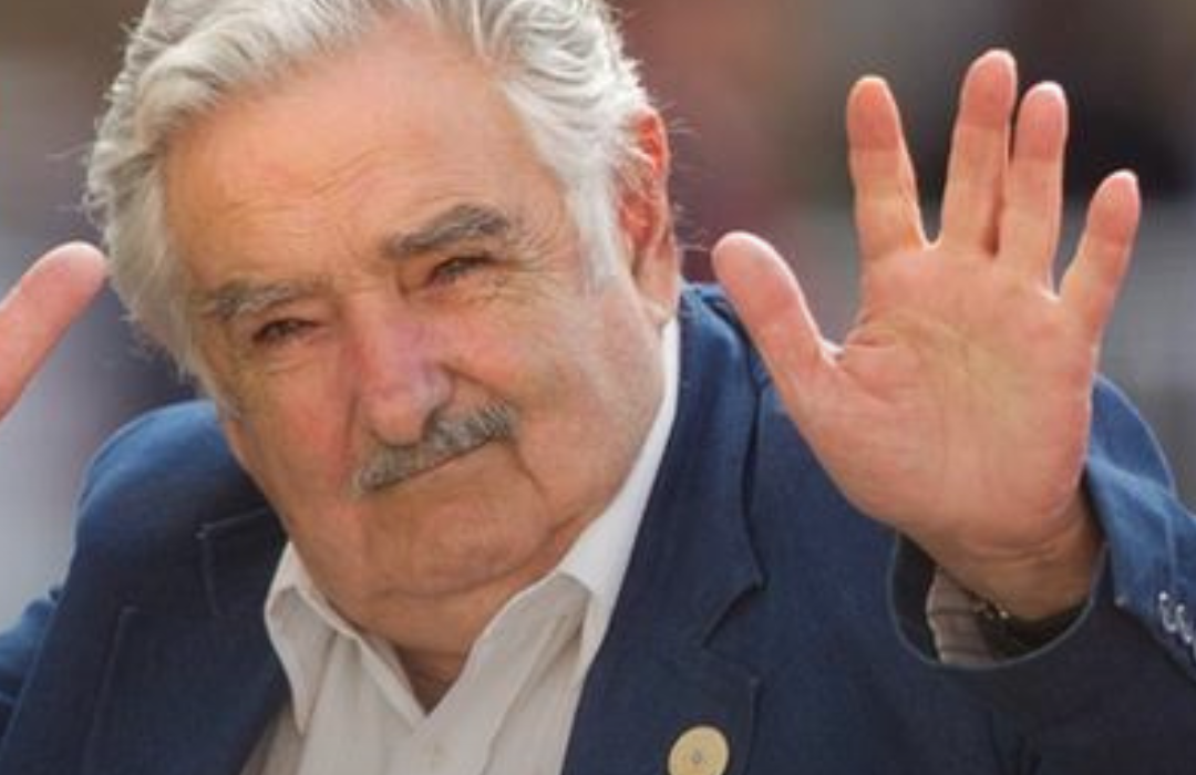 Abuchearon a José Mujica en la Feria del Libro de Buenos Aires
