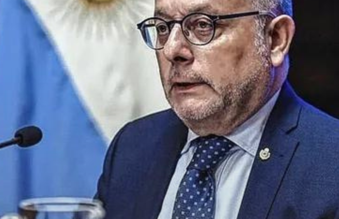 Milei busca fortalecer relación con Chile: Excanciller Jorge Faurie será embajador en nuestro país