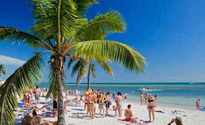 El turismo en Florida disminuyó ligeramente en 2023 en comparación con el año anterior